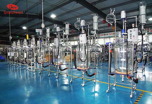 夾套玻璃反應釜如何選擇？